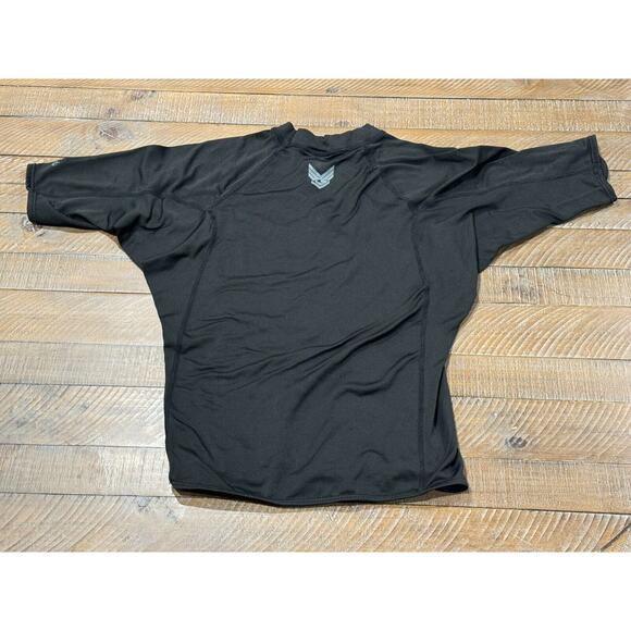 O'Neill Kid's Black Thermo Short Sleeve Crew Rash Vest - Size M - Picture 2 of 9